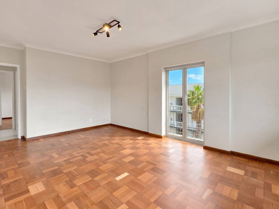 To Let 2 Bedroom Property for Rent in Sea Point Western Cape